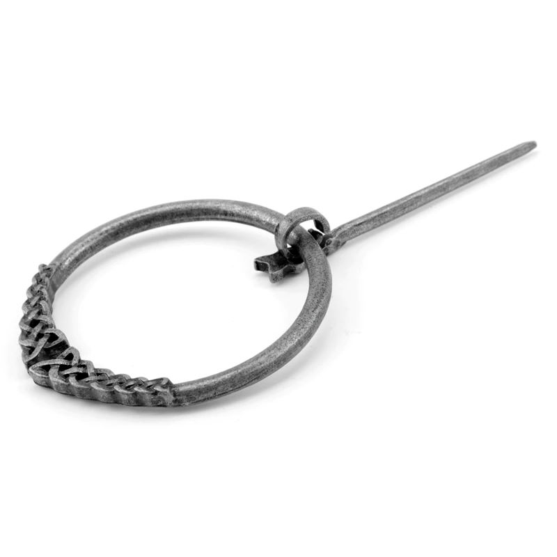 Fíbula con entrelazos de Zos