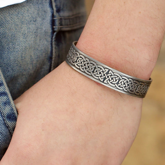 Pulseira de Coiro Entrelazo de Melide